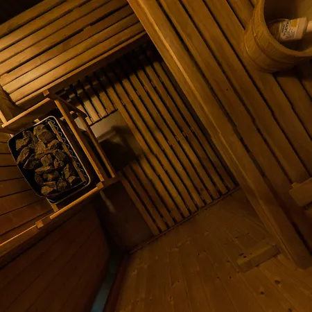 Kajzer Lägenhetshotell