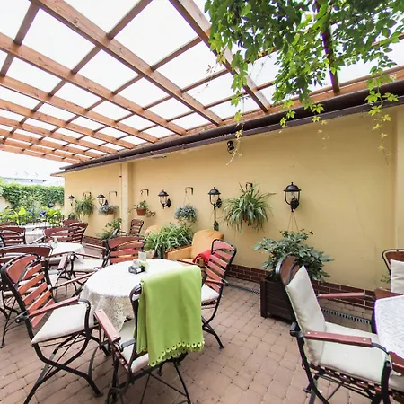 Kajzer Lägenhetshotell