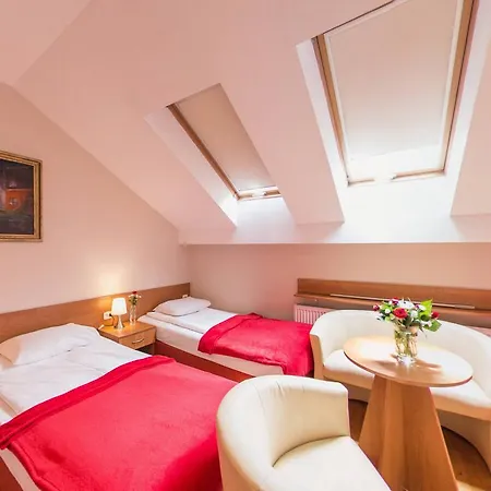 Kajzer Lägenhetshotell