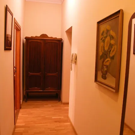 Kajzer 2* Krakow