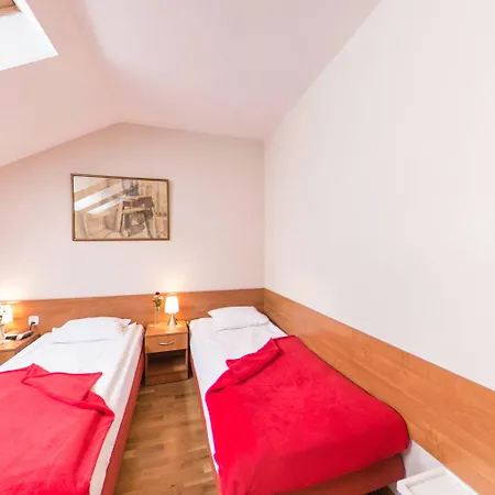 Apartmanhotel Kajzer