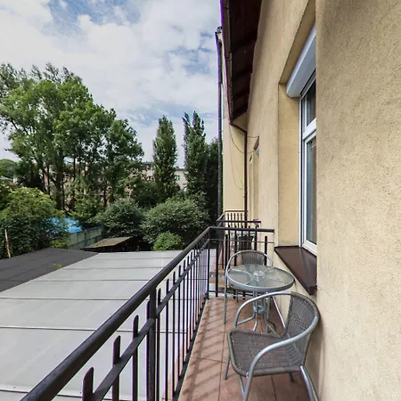 Kajzer Apartmanhotel