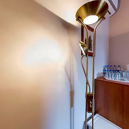 Apartmanhotel Kajzer 4*