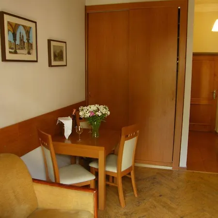 Kajzer Apart-hotel Cracóvia