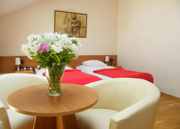 Kajzer Aparthotel 4*