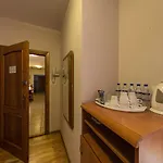 Kajzer Aparthotel